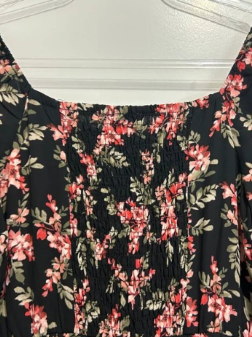 Chenault Floral Print Maxi Dress Size Medium
